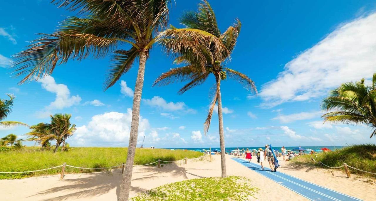 Stylish & Cozy Escape Near The Beach- Free Parking, Backyard, Private, Bbq Pompano Beach Exterior foto