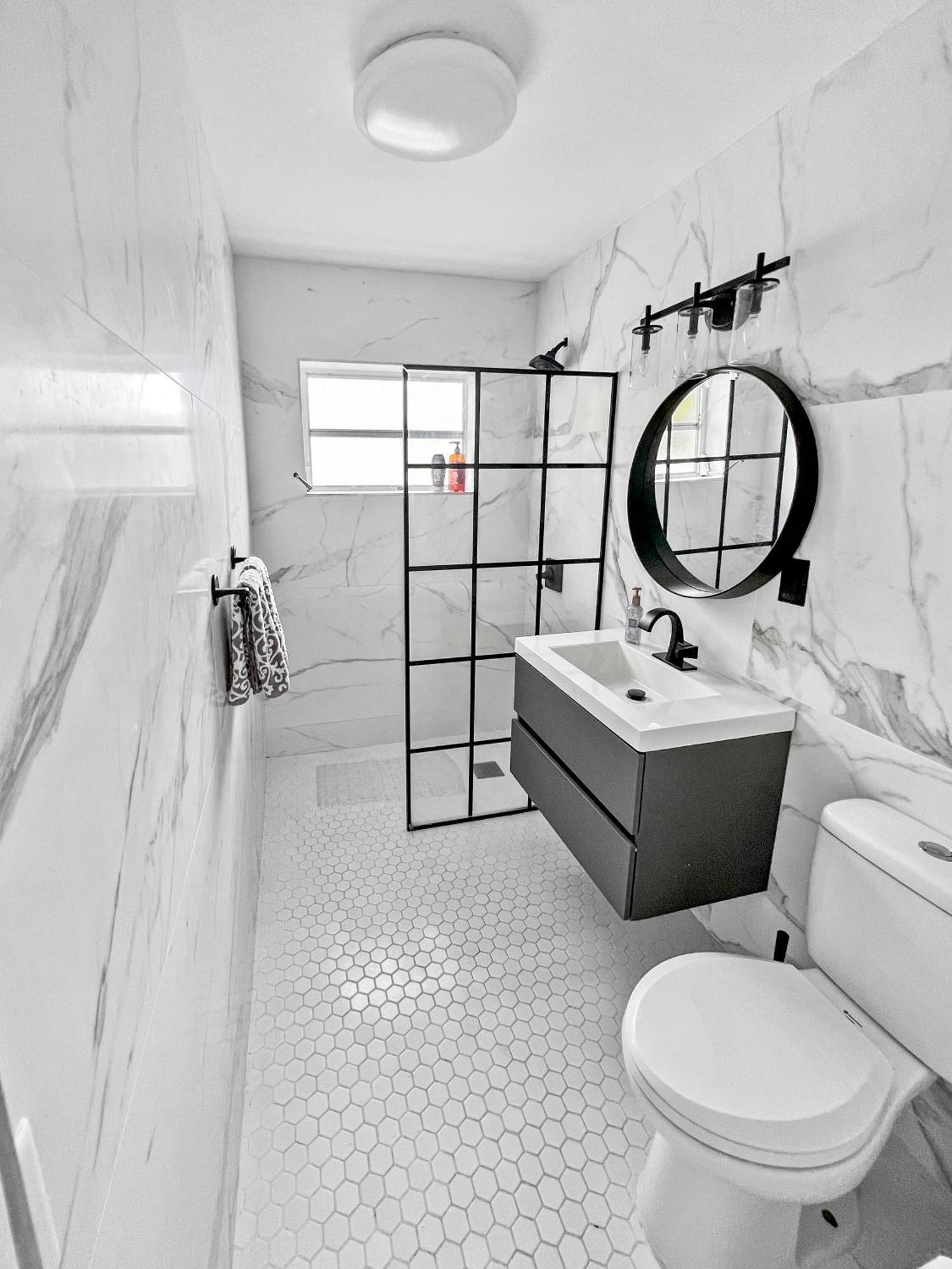 Stylish & Cozy Escape Near The Beach- Free Parking, Backyard, Private, Bbq Pompano Beach Exterior foto